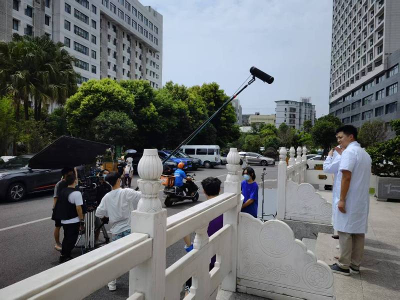 当雄县广告片拍摄公司低成本实现高规格制作的诀窍